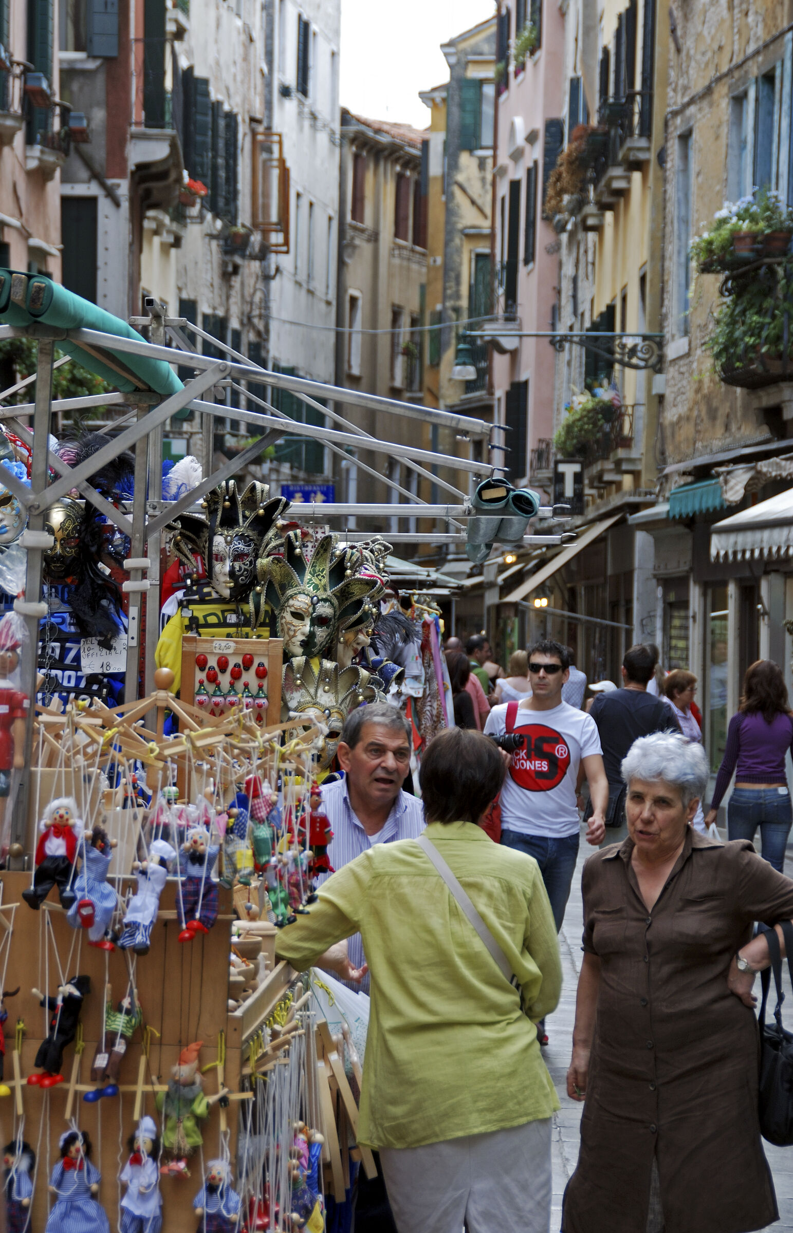venedig (73) - straßenhändler
