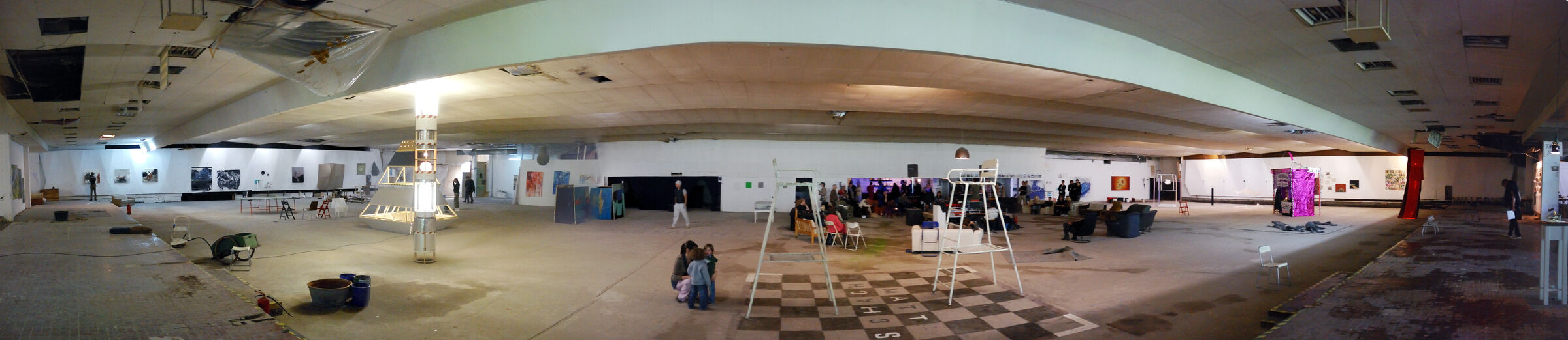 Neu: Bilder von der Abschlußaustellung bei S.K.A.M. e.V.