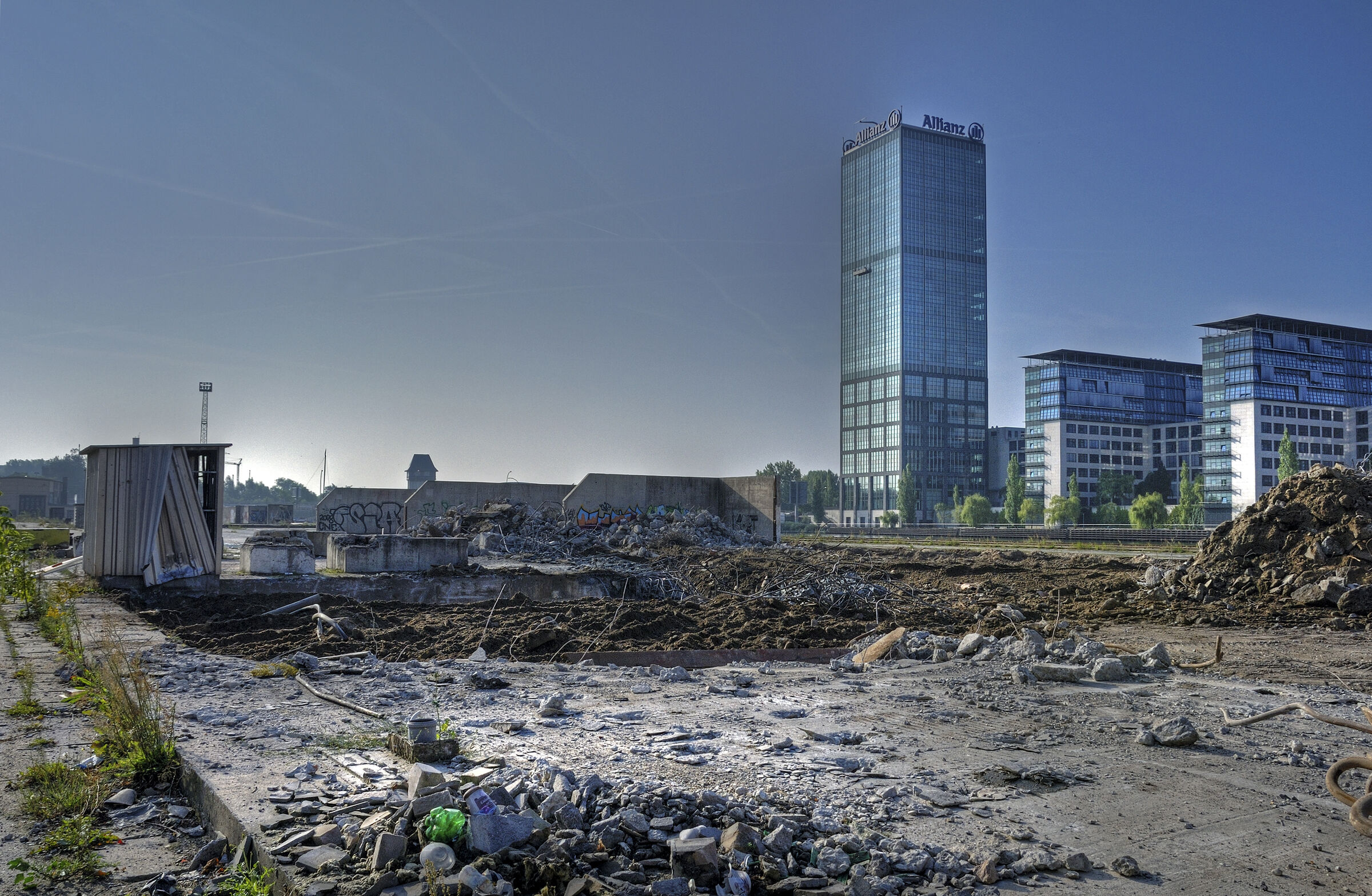 Neu auf der Website: Bilder vom Spreeufer in den Bezirken Kreuzberg, Friedrichshain, und Mitte und Treptow