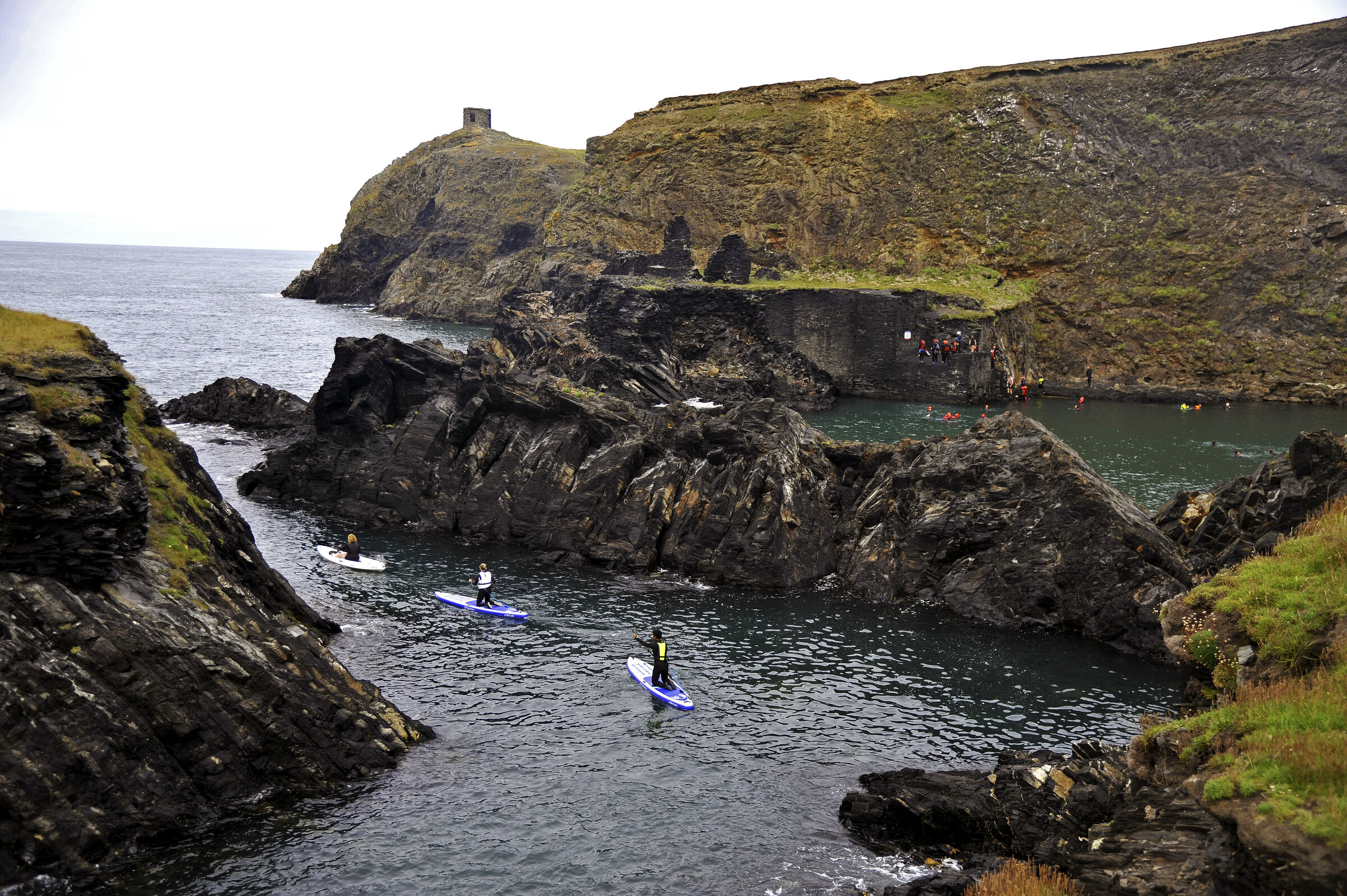 wales – blue lagoon – abereiddi (01)