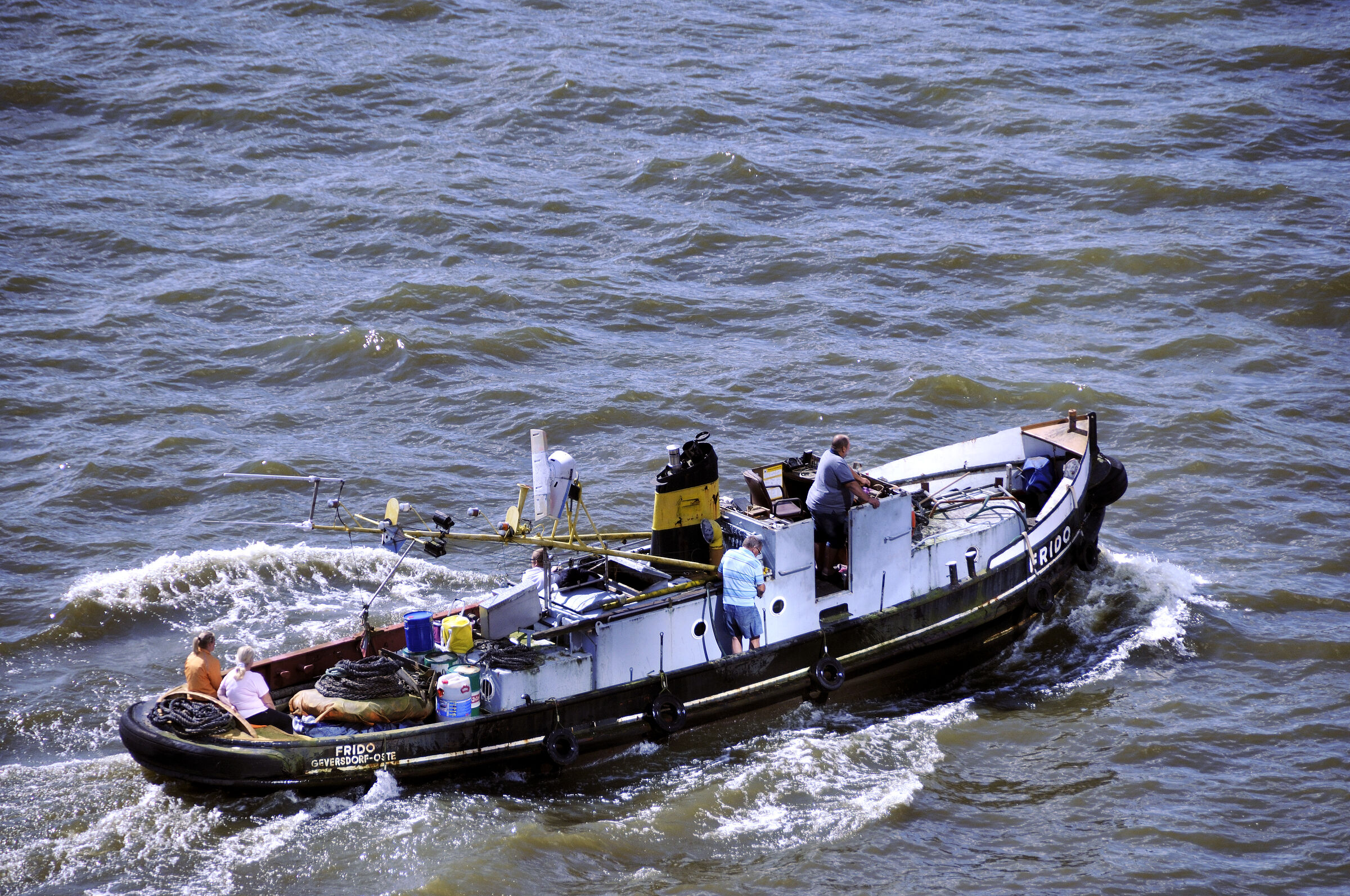 hamburg hafen (162) – auf großer fahrt