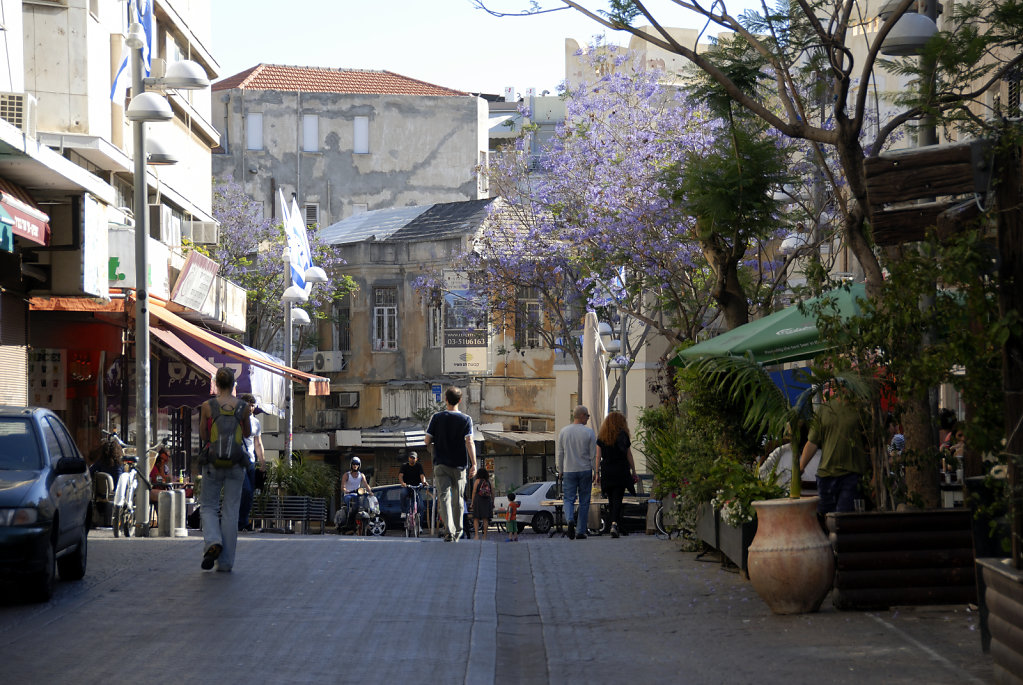 israel – tel aviv -  nahalat binyamin street