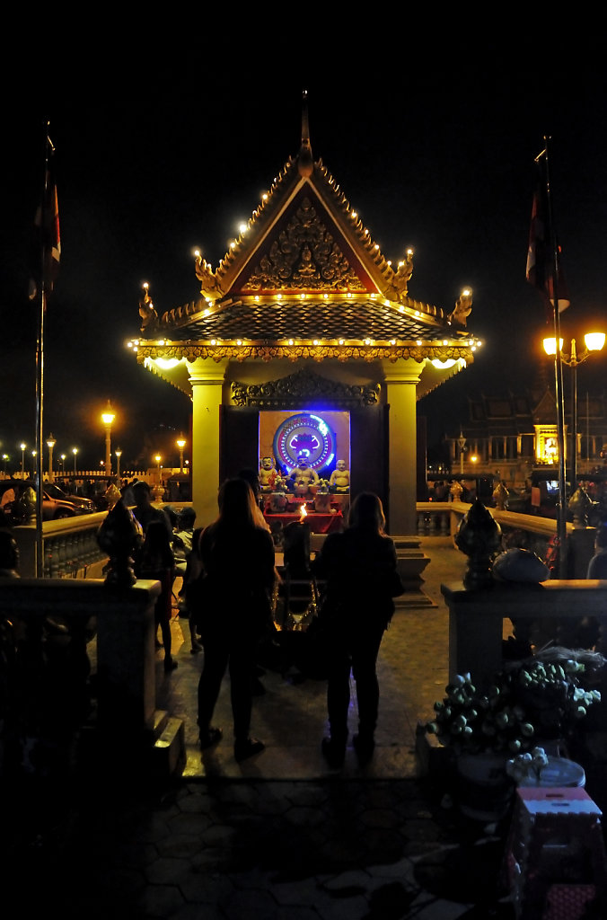 kambodscha - phnom penh - nachts (08)