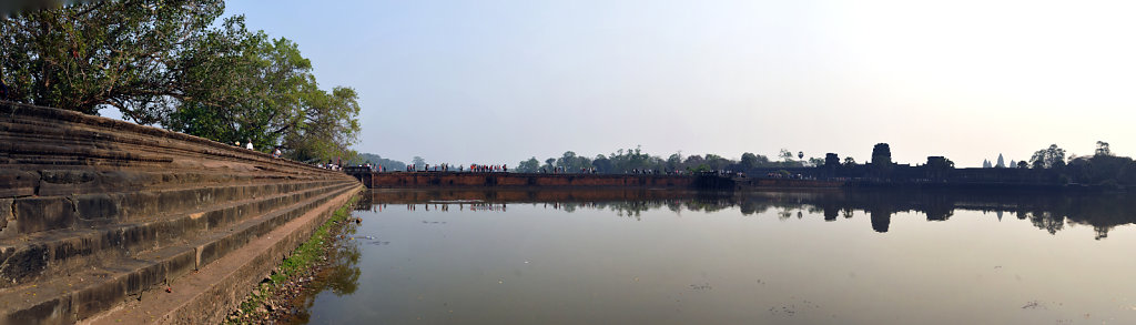 kambodscha - tempel von angkor - angkor wat (70) - teilpanorama 