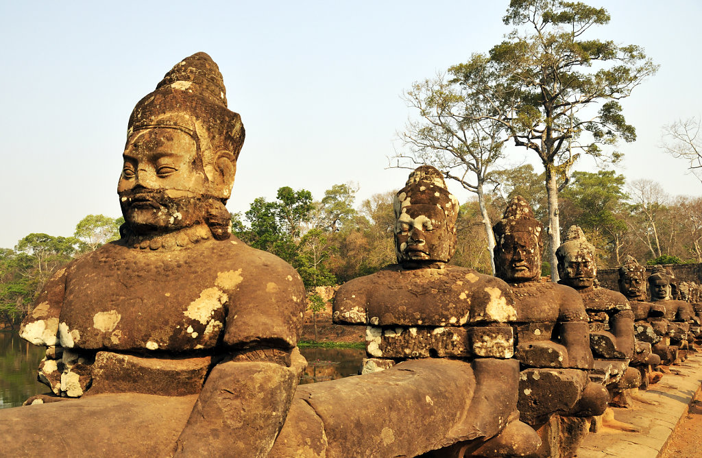 kambodscha - tempel von angkor - angkor thom - bayon (02)