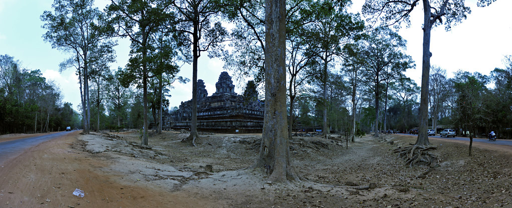 kambodscha - tempel von anghor - ta keo (20) - teilpanorama teil