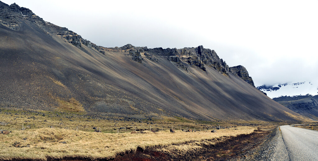 Island – hinter höfn (04) – teilpanorama