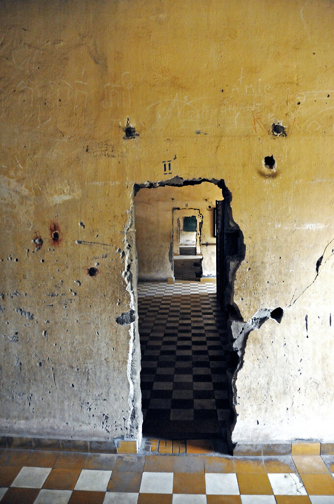 phnom penh -   tuol sleng  (15)