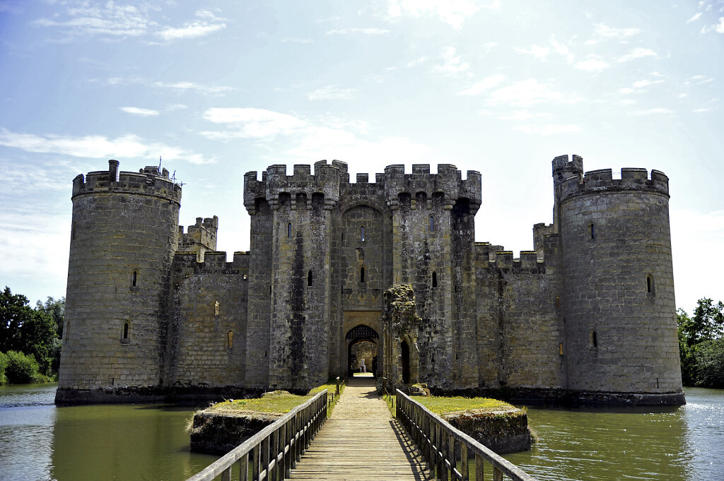 england – bodiam castle (03)
